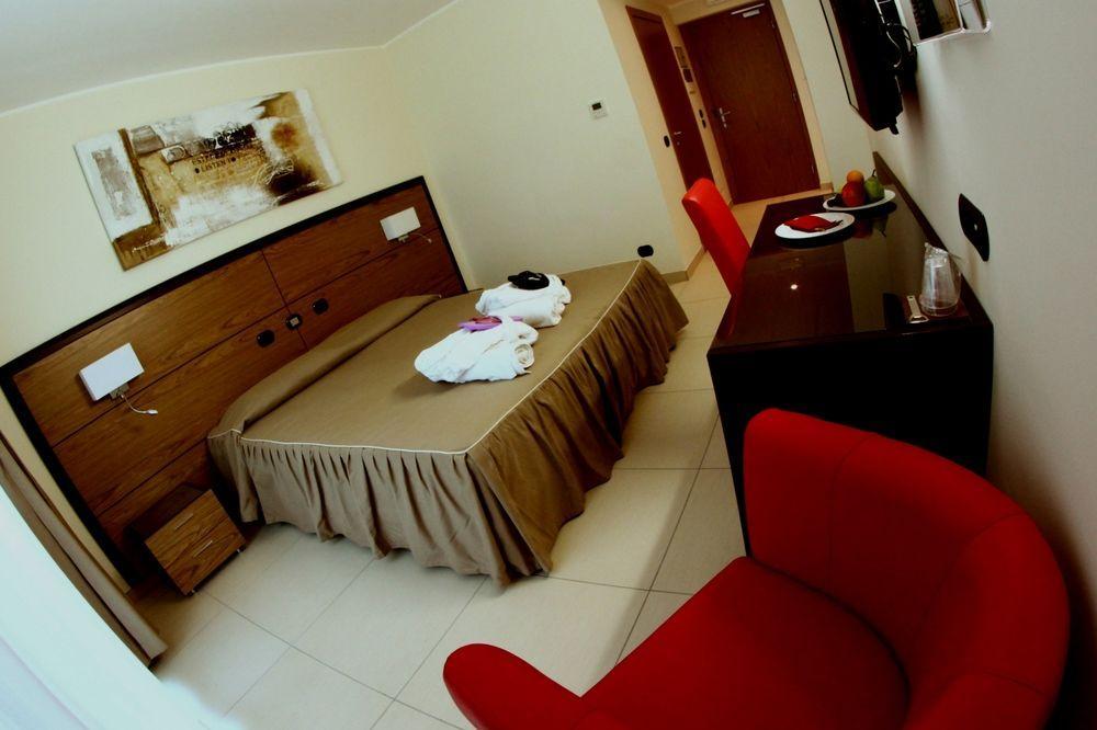 Novarello Hotel Granozzo con Monticello